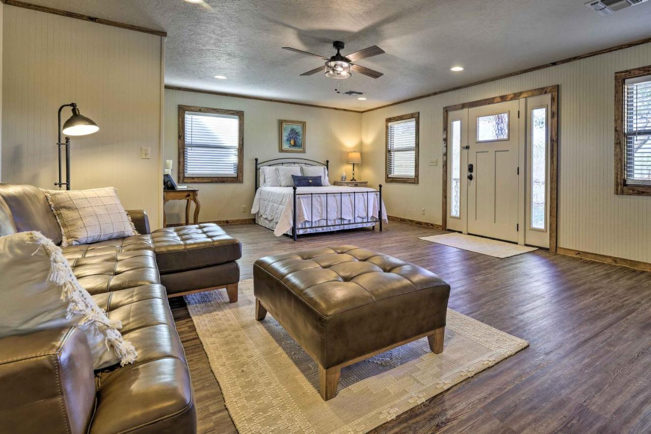 Cozy Fredericksburg Studio Near Wineries! Kültér fotó
