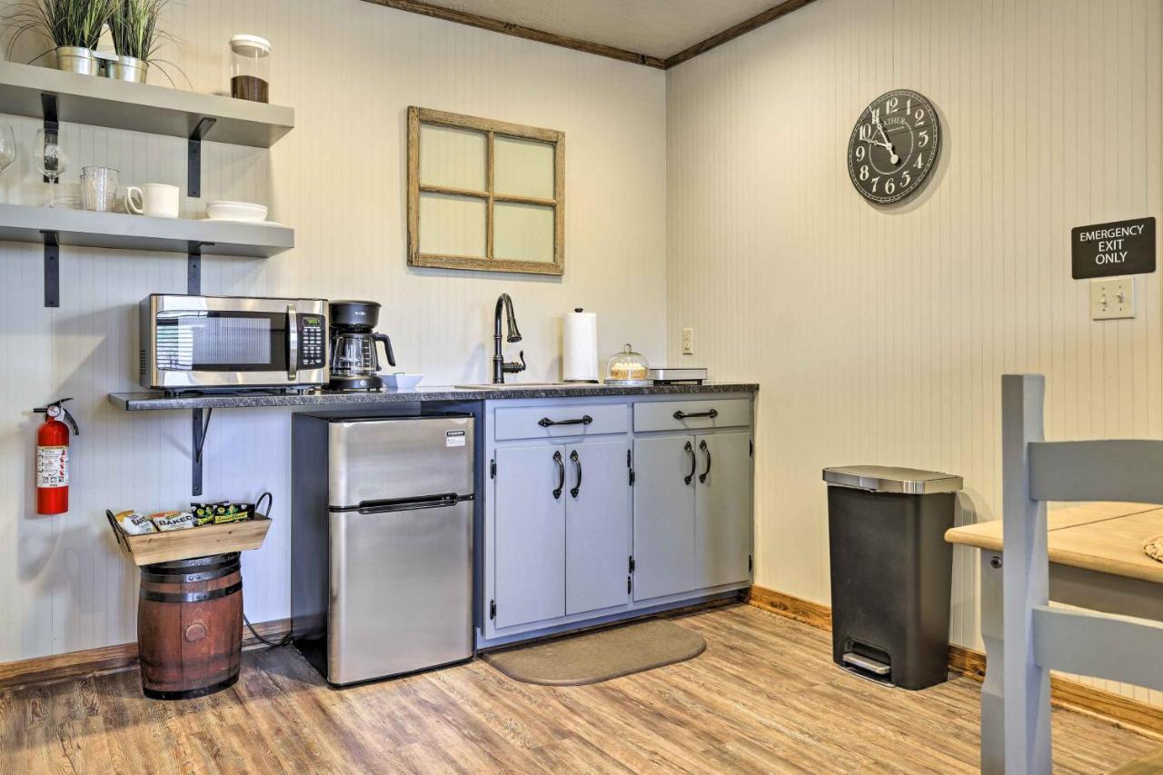 Cozy Fredericksburg Studio Near Wineries! Kültér fotó