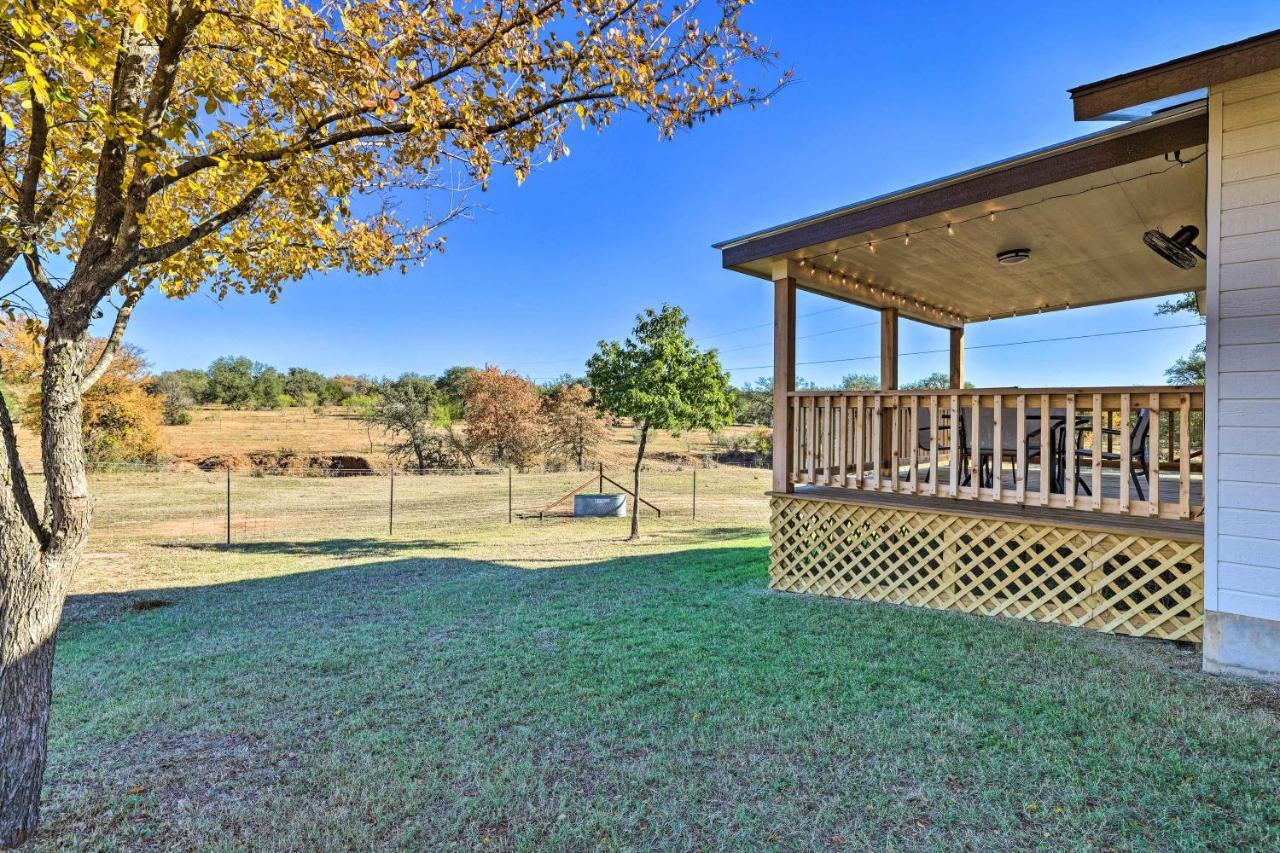 Cozy Fredericksburg Studio Near Wineries! Kültér fotó